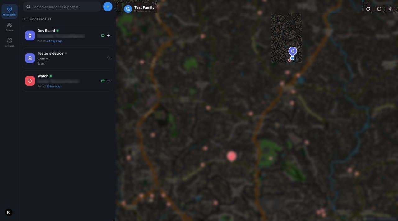 FindMyFamily, the self-hosted app, showing tracked accessories.