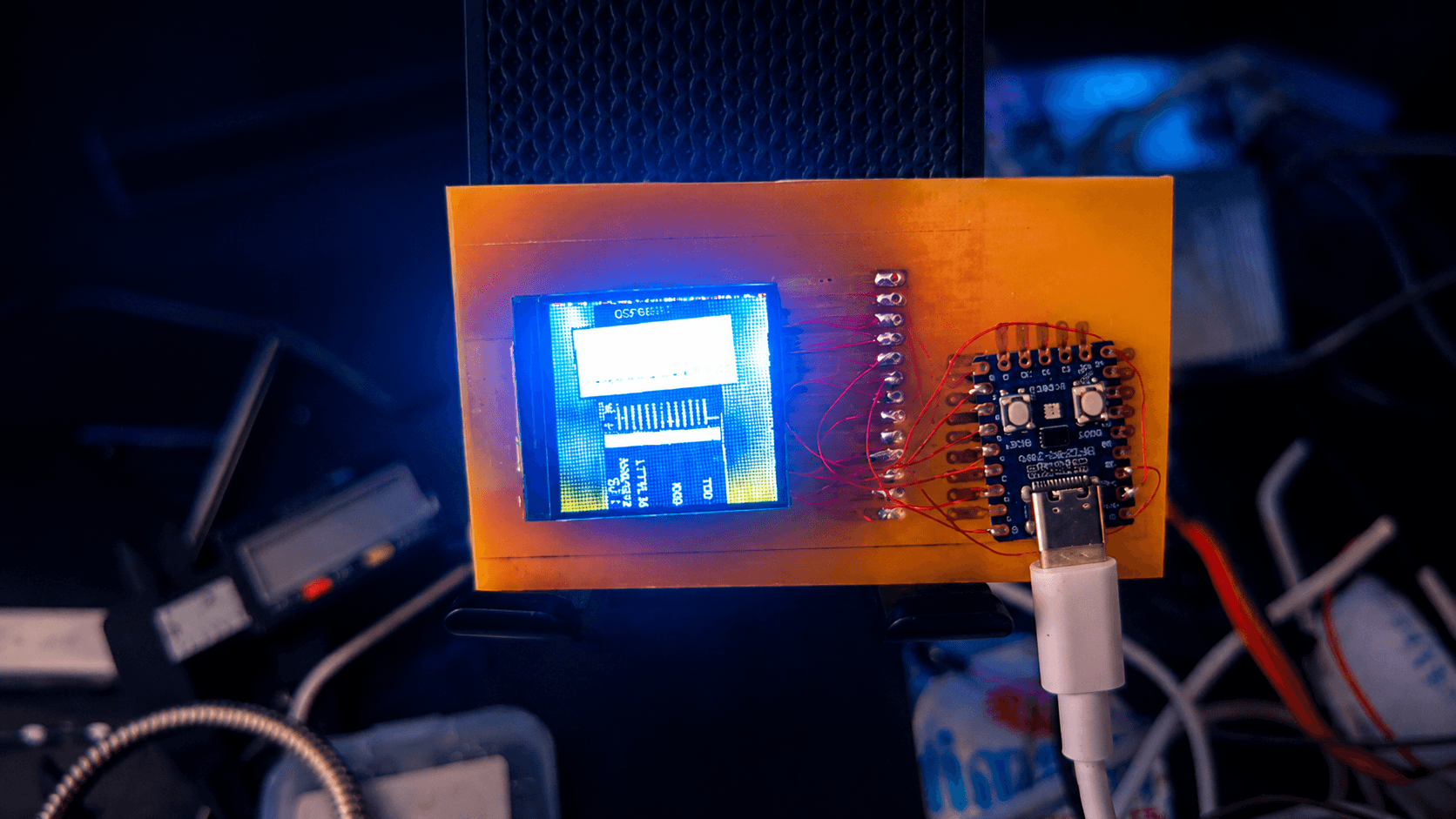 Building a USB display from a salvaged smartwatch LCD